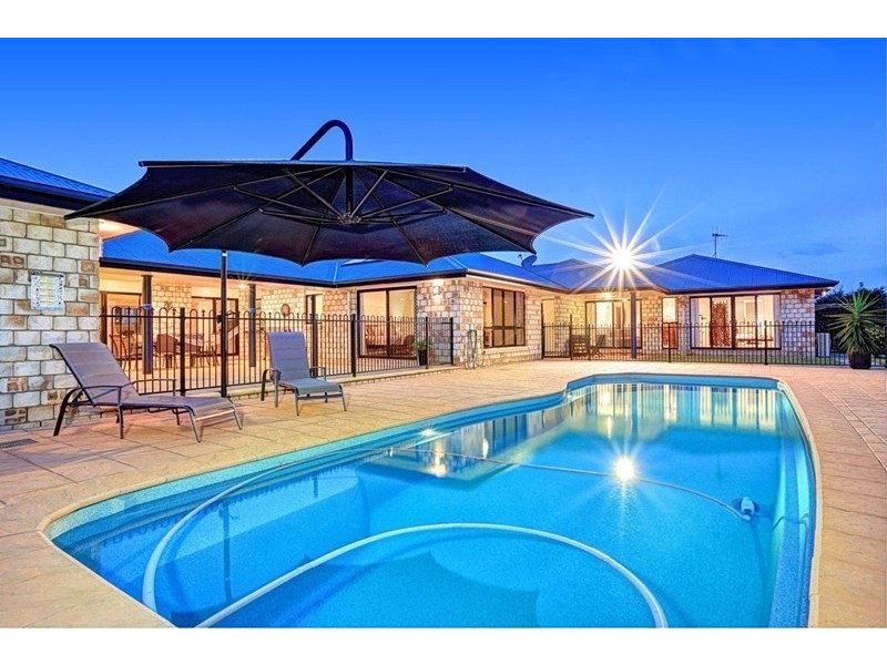 13 Slalom Crescent, Branyan QLD 4670