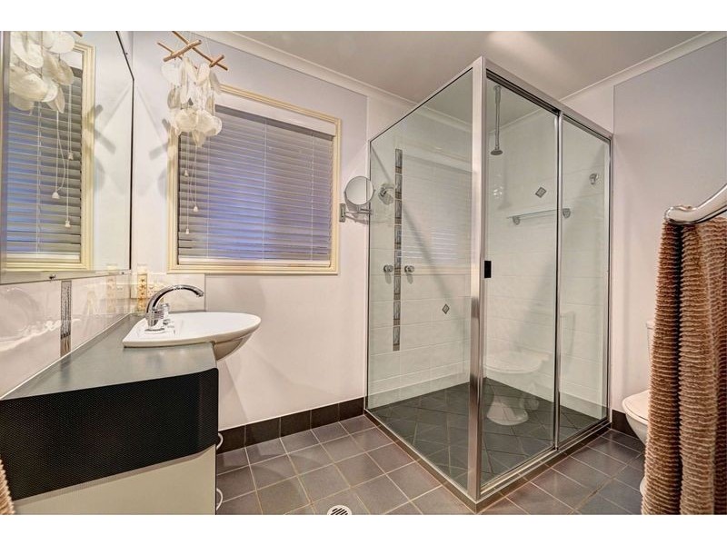 13 Slalom Crescent, Branyan QLD 4670