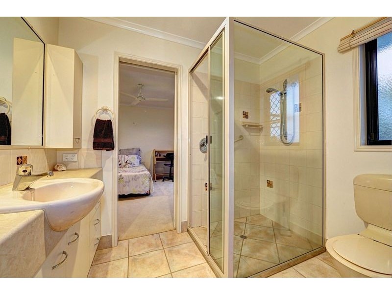 13 Slalom Crescent, Branyan QLD 4670