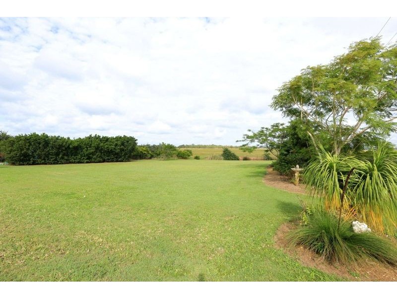 13 Slalom Crescent, Branyan QLD 4670