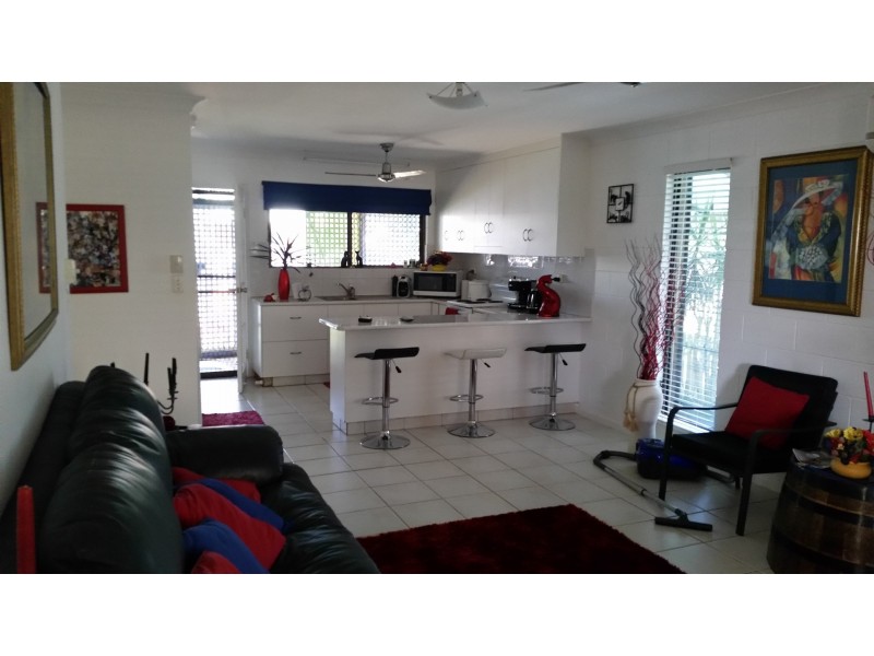 4 Tollington Road, Bowen QLD 4805