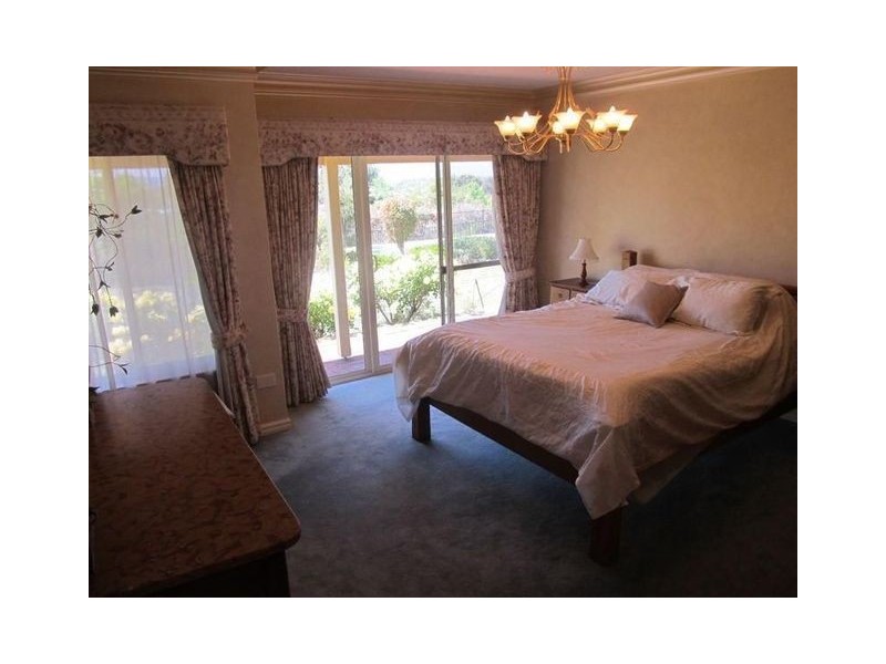 6 Rangeview Place, Canning Vale WA 6155