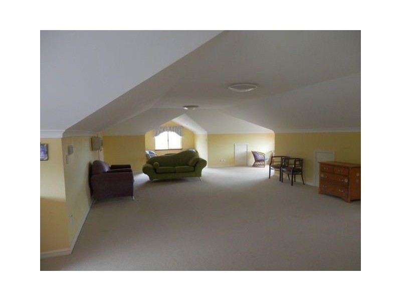 6 Rangeview Place, Canning Vale WA 6155