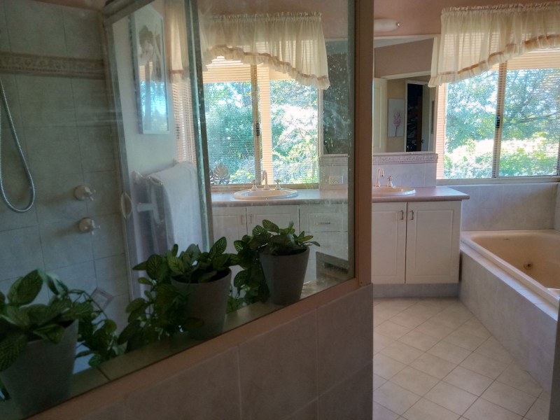 6 Rangeview Place, Canning Vale WA 6155