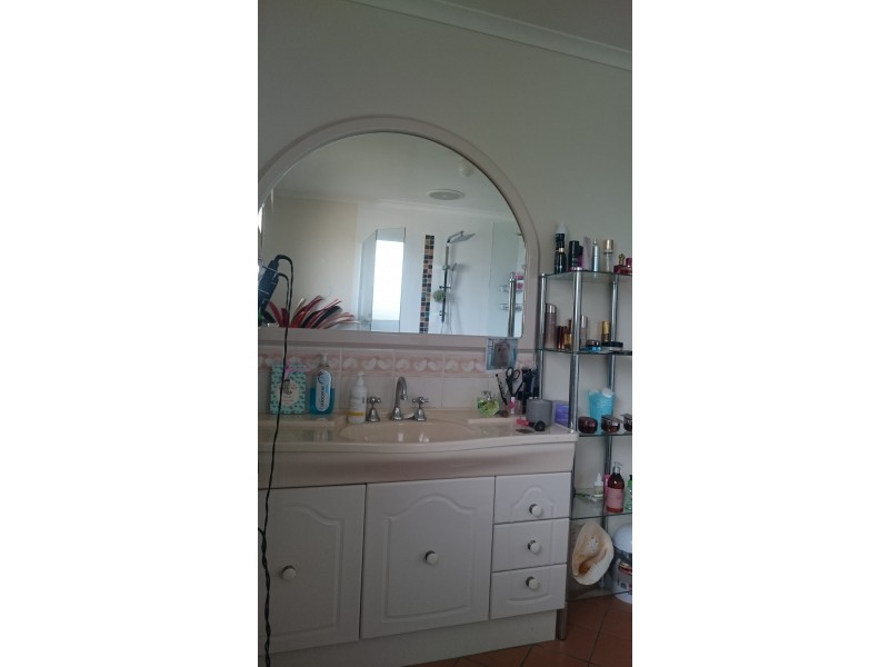 16 Kiama Avenue, Bangalee QLD 4703