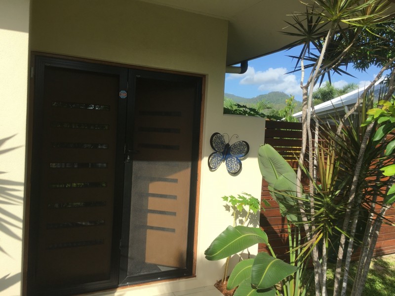 11 Galena Chase, Trinity Park QLD 4879