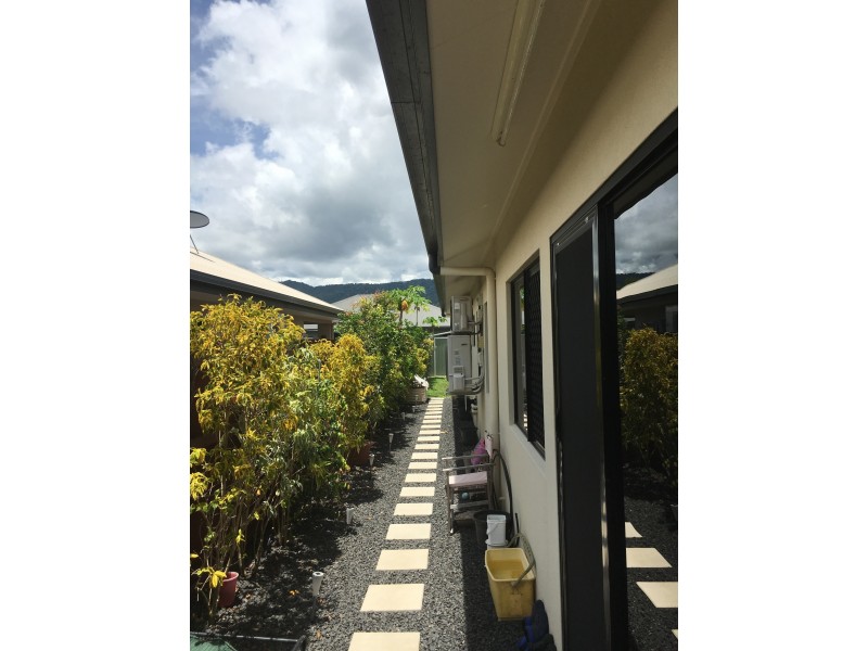 11 Galena Chase, Trinity Park QLD 4879