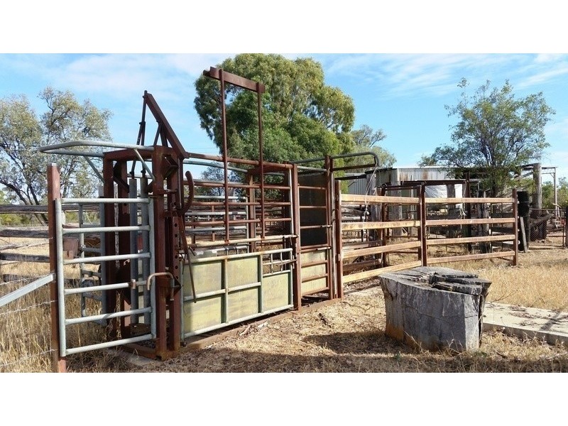 382 Gregory Highway, Emerald QLD 4720