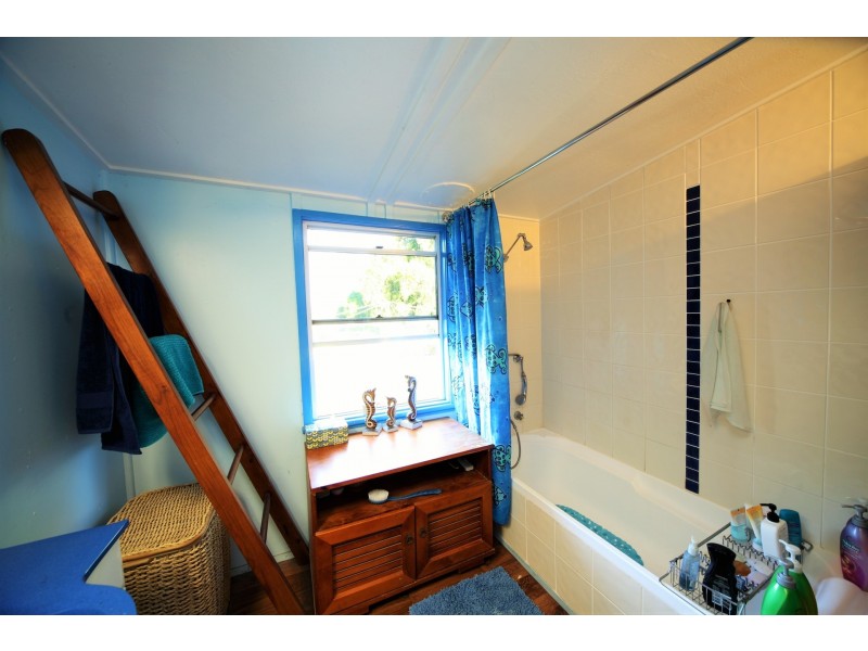 382 Gregory Highway, Emerald QLD 4720