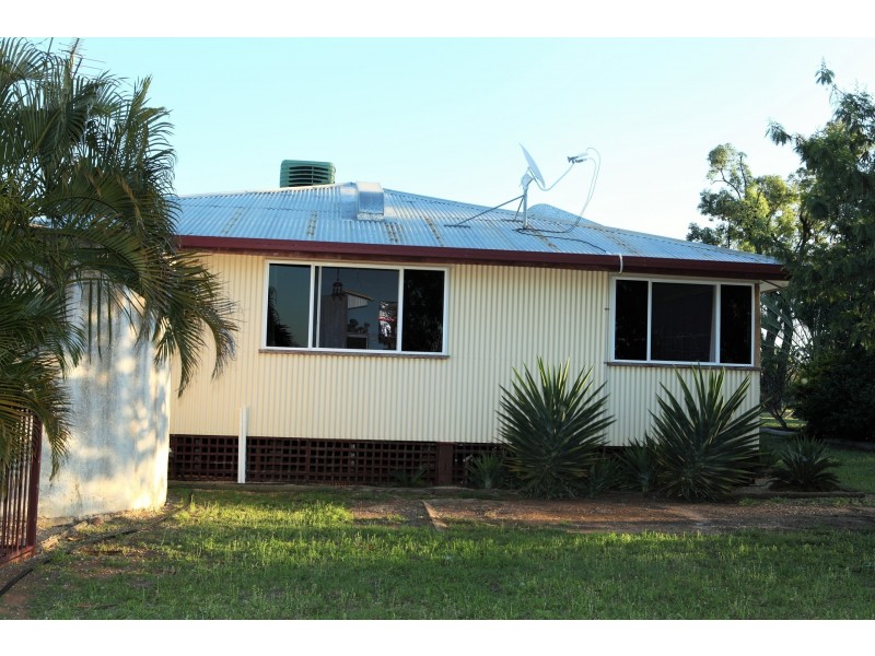 382 Gregory Highway, Emerald QLD 4720