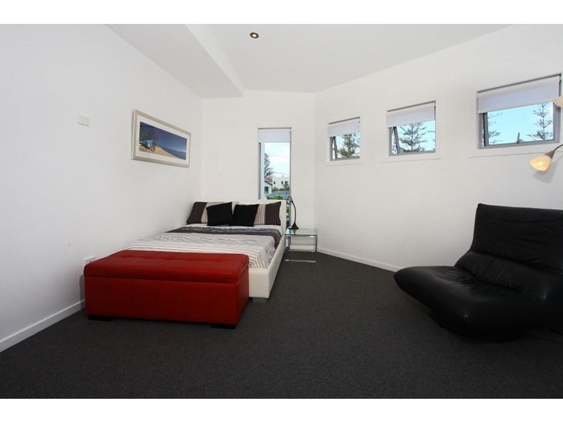 1/44 Tamborine Street, Mermaid Beach QLD 4218