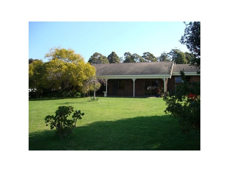 17 Genoa-Mallacoota Road, Mallacoota VIC 3892