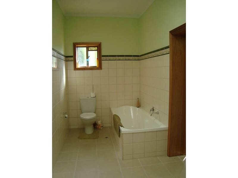 17 Genoa-Mallacoota Road, Mallacoota VIC 3892