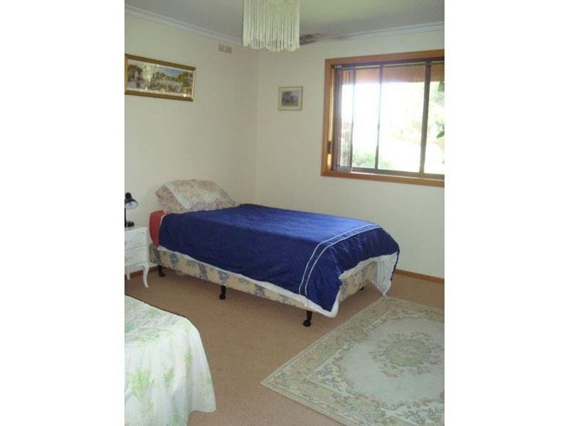 17 Genoa-Mallacoota Road, Mallacoota VIC 3892