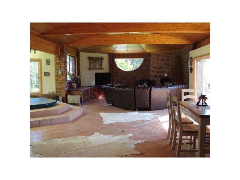 17 Genoa-Mallacoota Road, Mallacoota VIC 3892