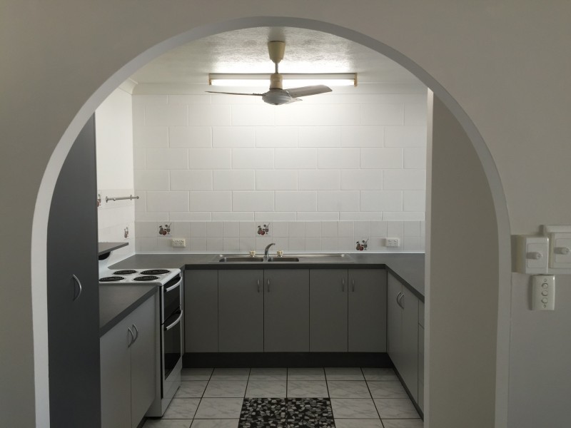 Pimlico QLD 4812