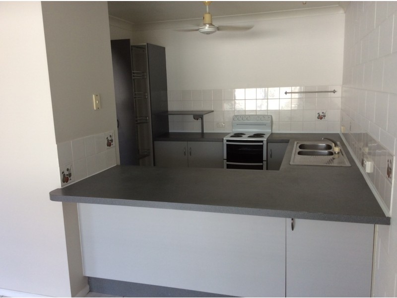 Pimlico QLD 4812