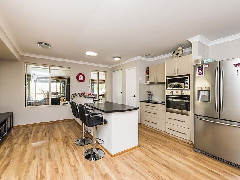 23 foreshore cove ON THE RIVER, South Yunderup WA 6208