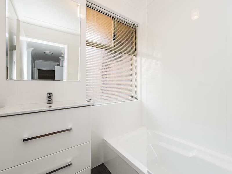 23 foreshore cove ON THE RIVER, South Yunderup WA 6208