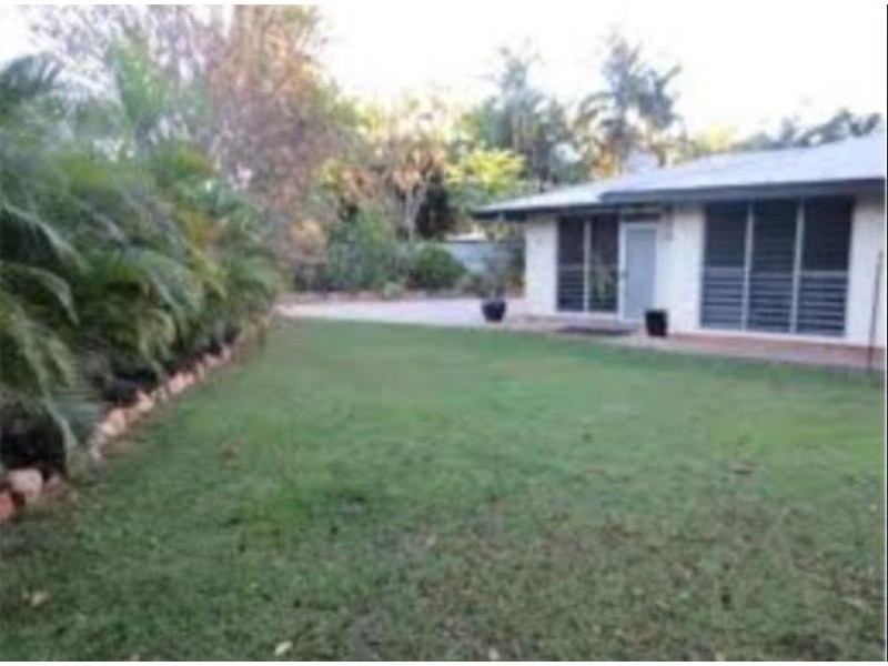 10 Becker Street, Adelaide River NT 0846