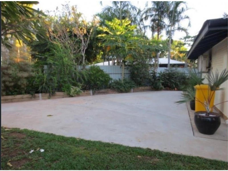 10 Becker Street, Adelaide River NT 0846