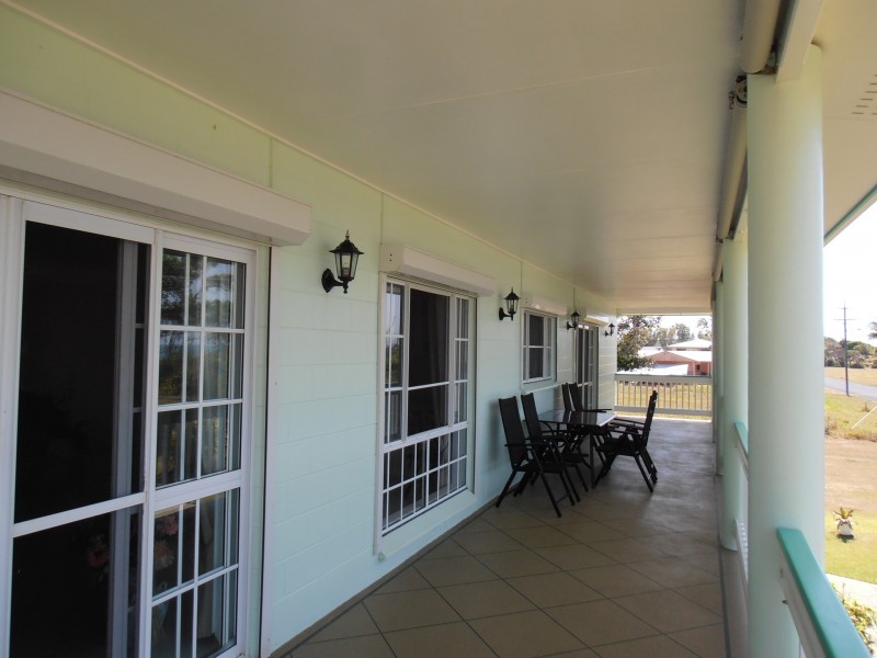 67 Taylor Street, Tully Heads QLD 4854