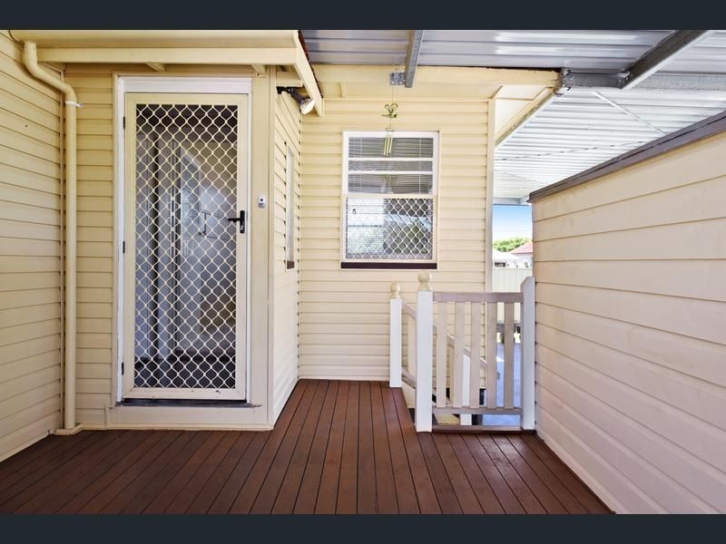 2 Ranfurly, Newtown QLD 4350