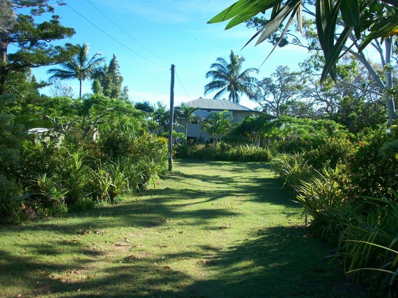 15 Kindt Street, Moore Park Beach QLD 4670