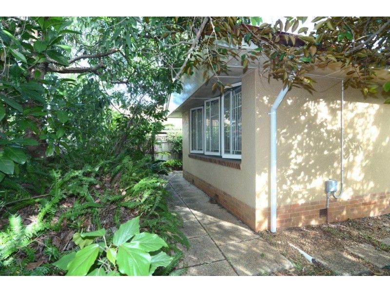 82 Redhill Road, Nudgee QLD 4014