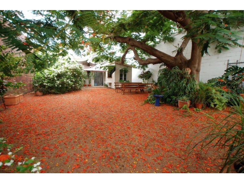 105 Eagle Street, Longreach QLD 4730