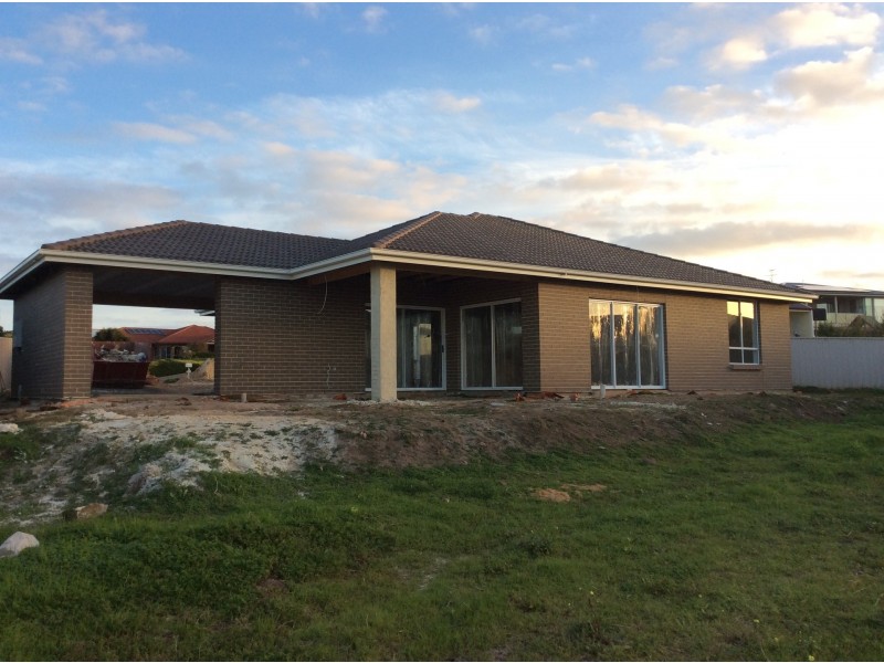 7 Miller Court, Encounter Bay SA 5211