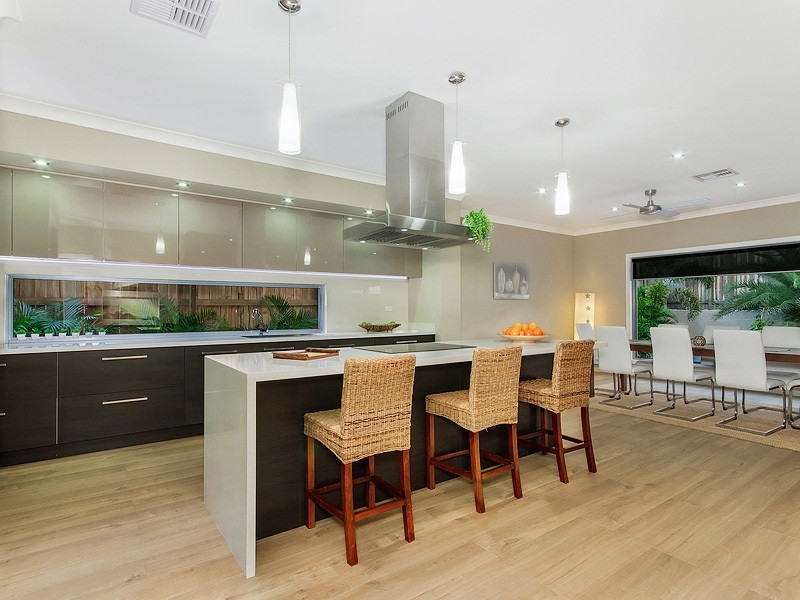 33 Birkdale Circuit, North Lakes QLD 4509