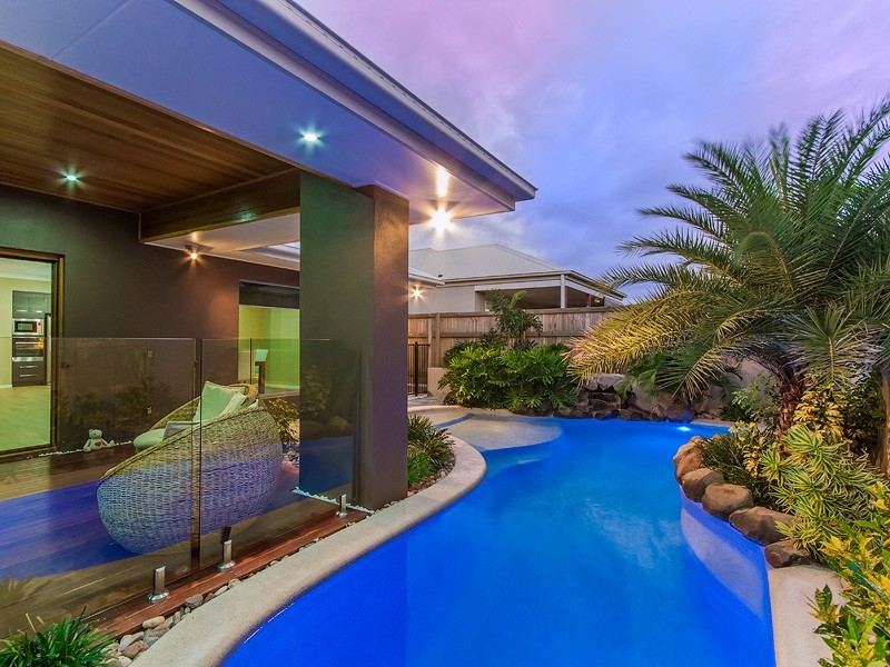 33 Birkdale Circuit, North Lakes QLD 4509