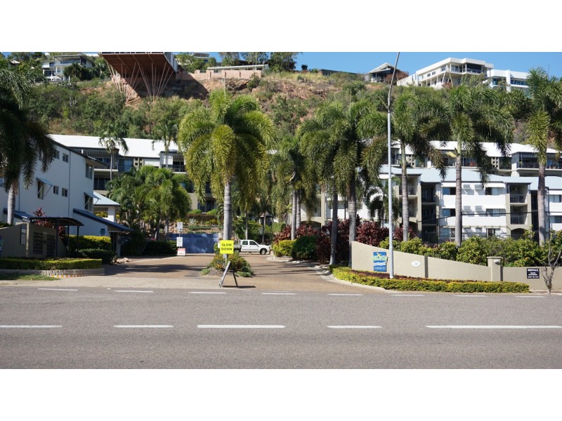 34 Bundock Street, Belgian Gardens QLD 4810