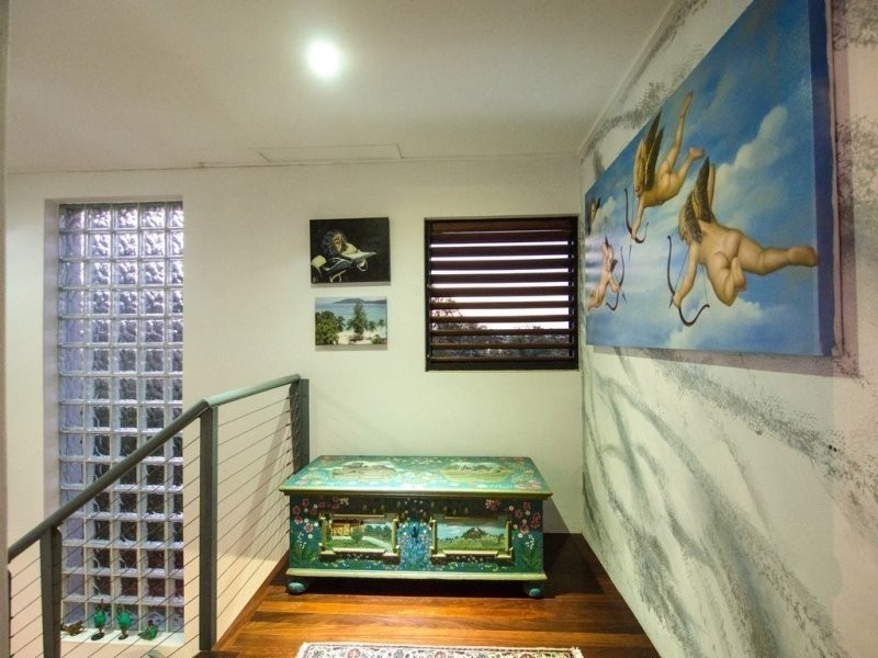 21 Yakola Parade, Alexandra Headland QLD 4572