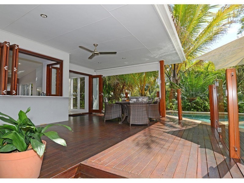 3 Sempfs Road, Dundowran Beach QLD 4655