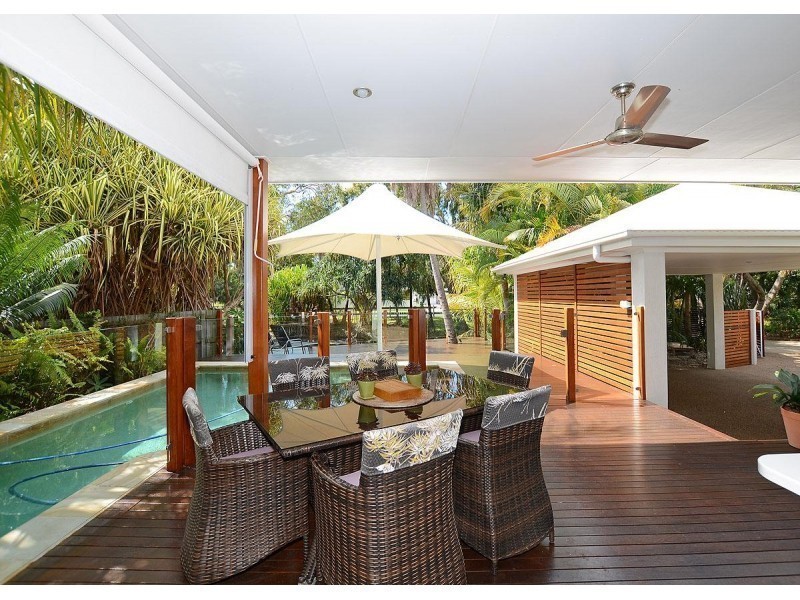3 Sempfs Road, Dundowran Beach QLD 4655
