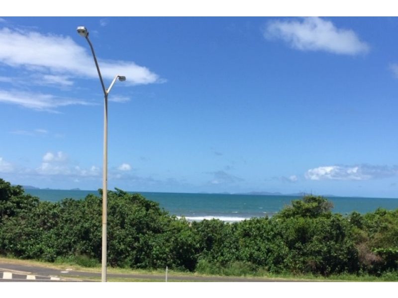 106 Farnborough Road, Yeppoon QLD 4703