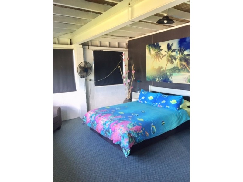 106 Farnborough Road, Yeppoon QLD 4703