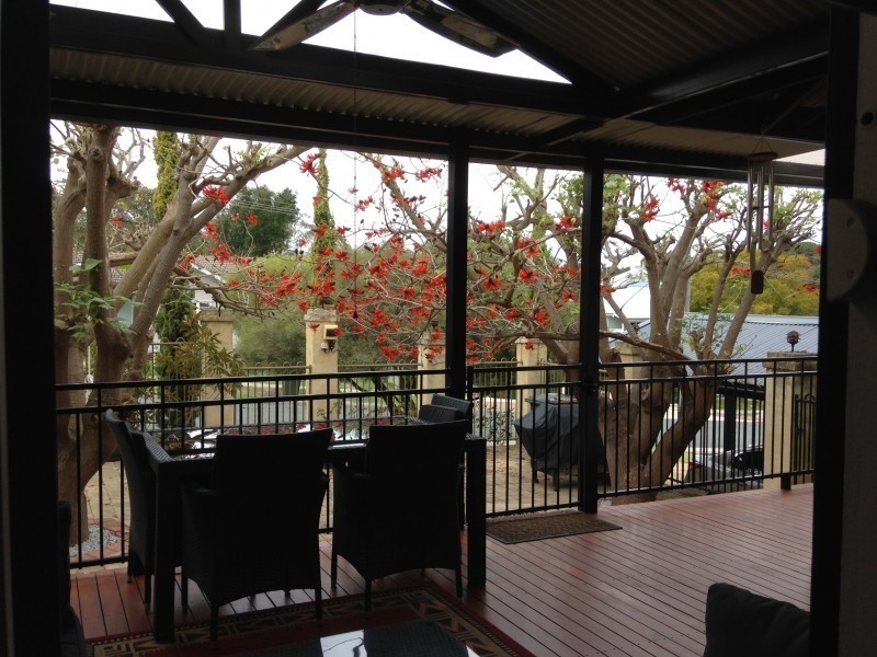 39 Riverview Road, East Victoria Park WA 6101