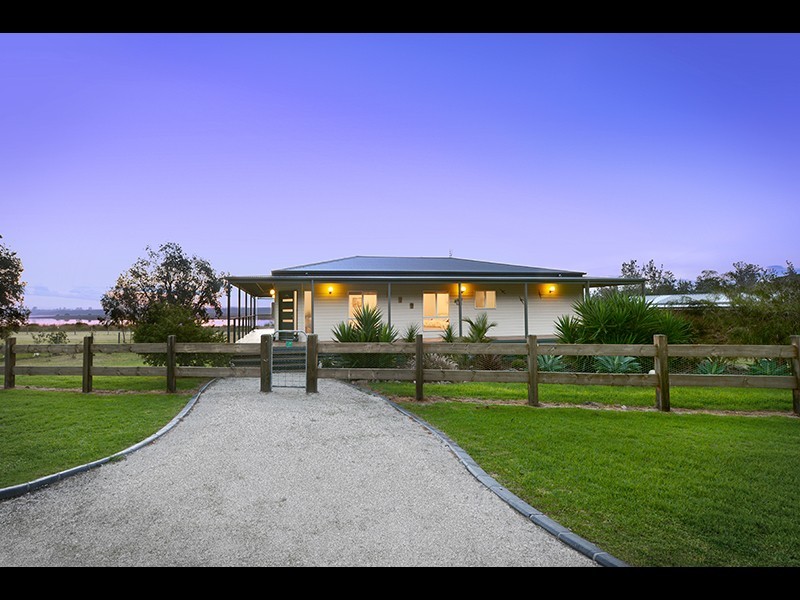 19 Mandalay Drive, The Honeysuckles VIC 3851