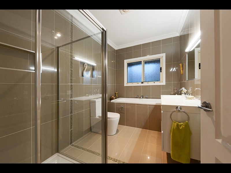 19 Mandalay Drive, The Honeysuckles VIC 3851