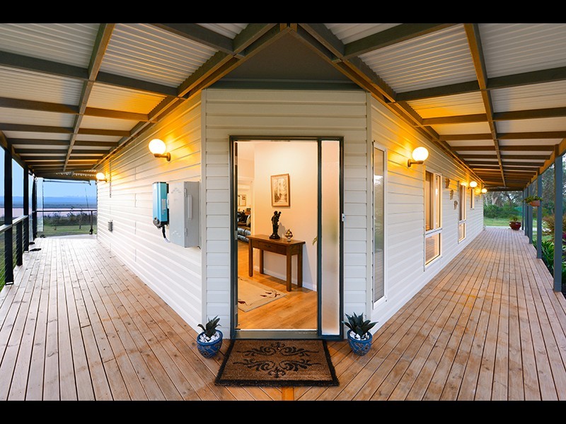 19 Mandalay Drive, The Honeysuckles VIC 3851