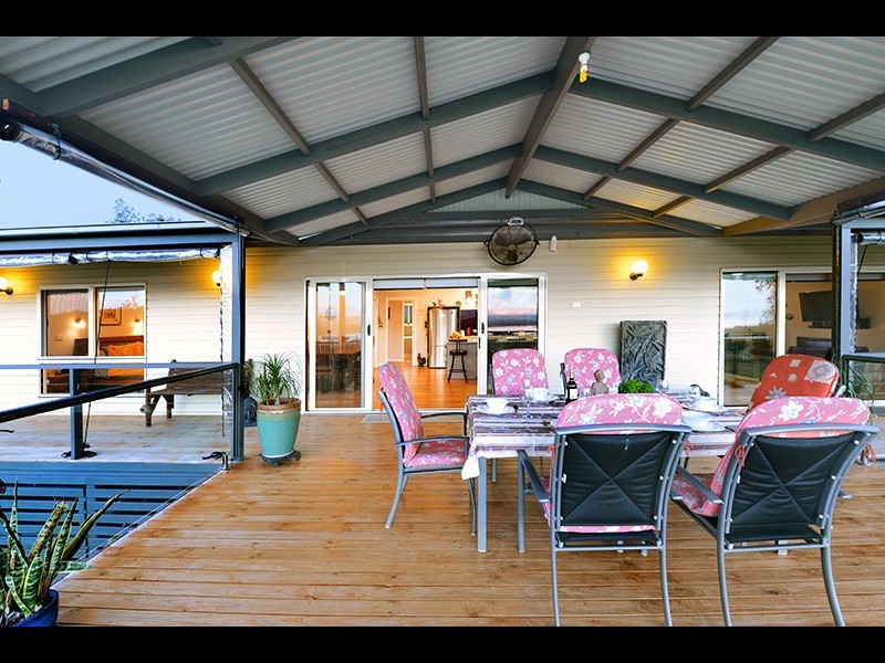 19 Mandalay Drive, The Honeysuckles VIC 3851