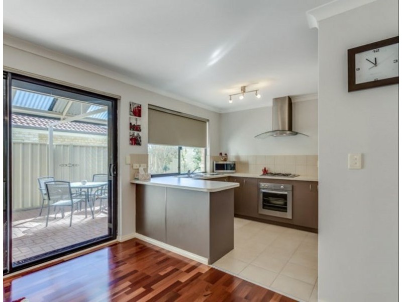 13/59 Third Avenue, Kelmscott WA 6111