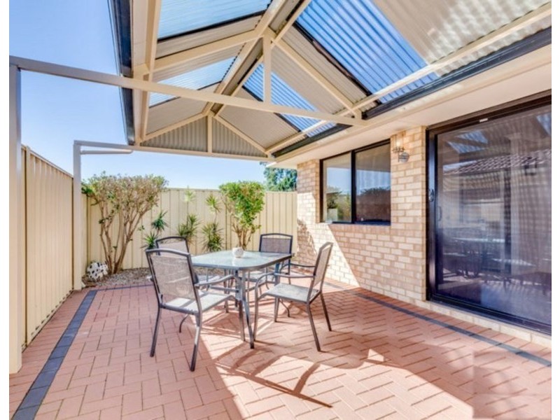 13/59 Third Avenue, Kelmscott WA 6111