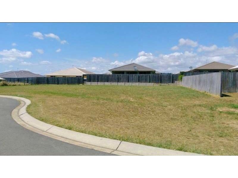 73 Parklands Boulevard, Wondunna QLD 4655