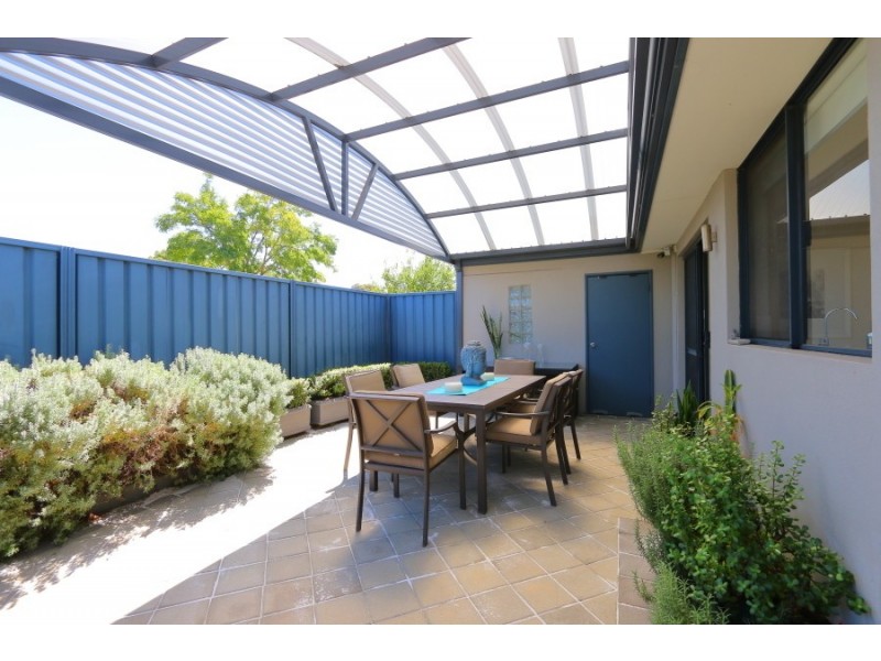 25 Klem Avenue, Redcliffe WA 6104