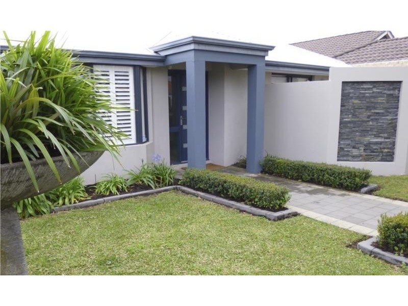 25 Klem Avenue, Redcliffe WA 6104