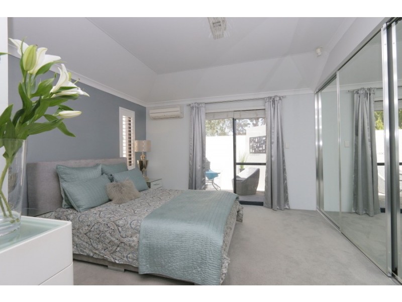 25 Klem Avenue, Redcliffe WA 6104